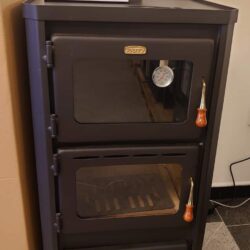 Krbová kamna s troubou PRITY FM