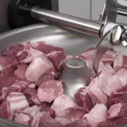 Horizontální kutr - 120 kg / h