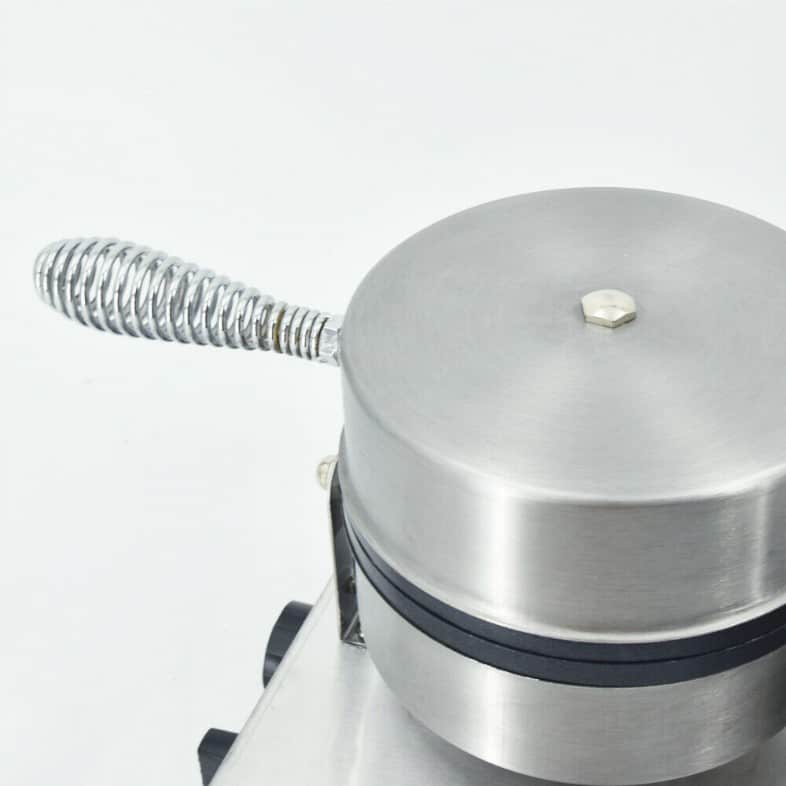 Vaflovač, výrobník bruselských vaflí