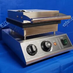 Vaflovač, výrobník srdíčkových vaflí 1750W