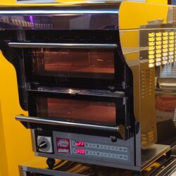 Dvojitá pec na pizzu s vestavěnou digestoří 230 V - 4.1 kW